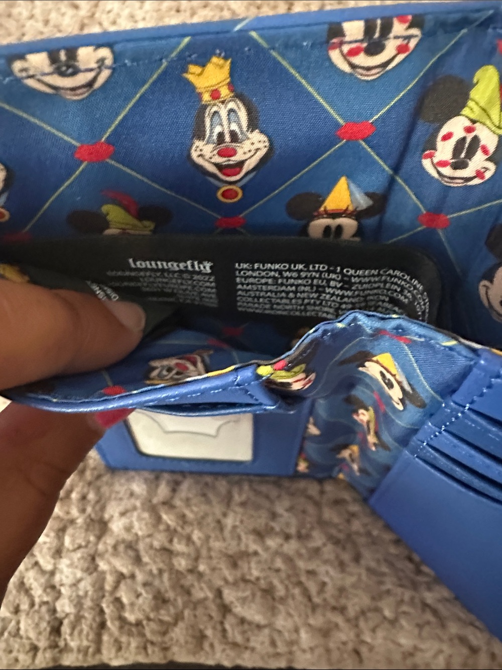 Loungefly- Disney Brave Little Tailor Mickey Minnie Flat Wallet - Picture 10 of 10